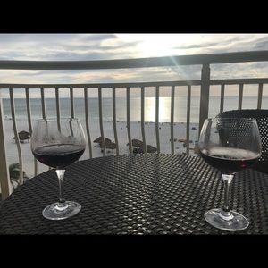 Meet your Posher, Becky